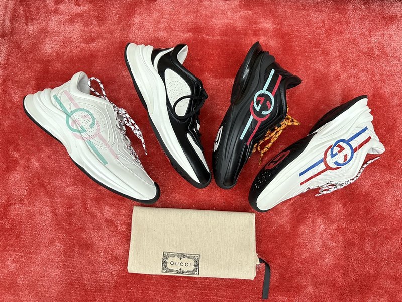 Gucci Run 5D 프린팅 레더 런닝화 001-227928