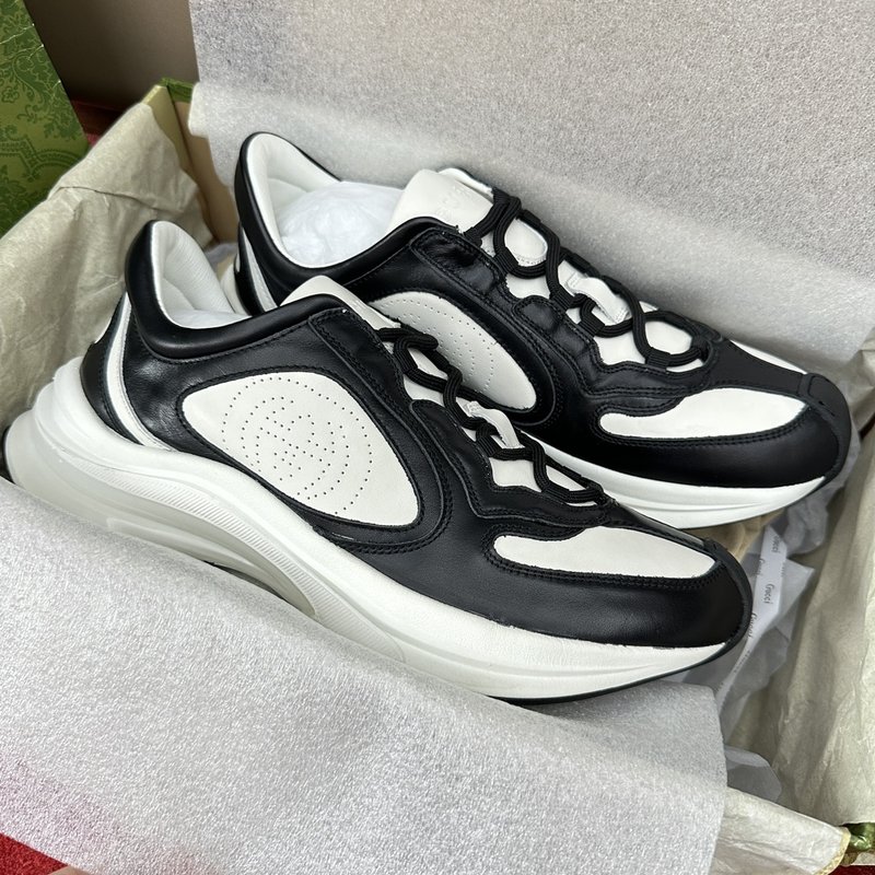 Gucci Run 5D 프린팅 레더 런닝화 001-227928