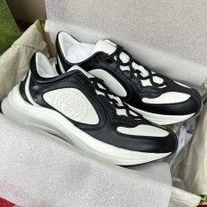 Gucci Run 5D 프린팅 레더 런닝화 001-227928