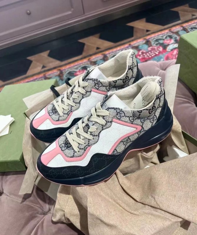 Gucci SS23 토끼 한정판 대디슈즈 001-227929