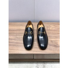 Gucci 남성 신규 말발굽 버클 가죽 구두 001-227936