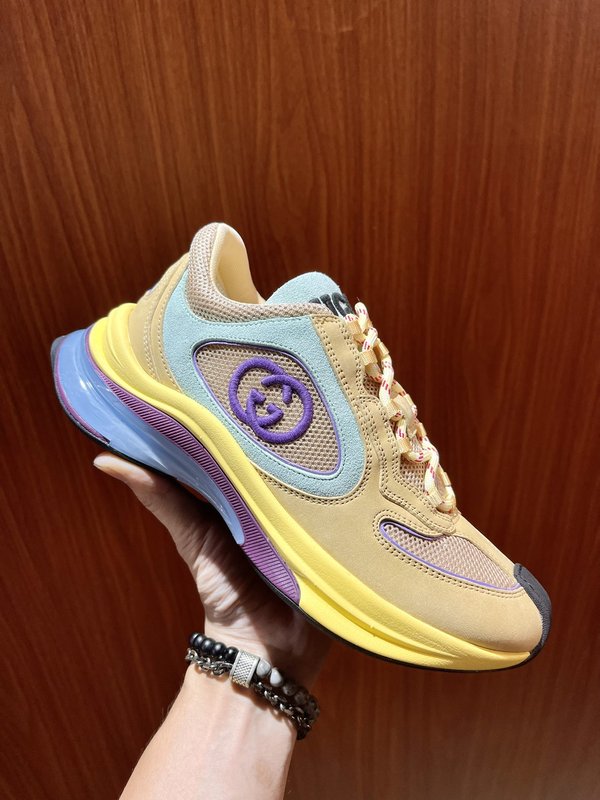 Gucci Run 커플 운동화 2023 년 신상 001-227946