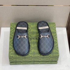 구찌 남성 말장식 슬리퍼 GG 캔버스 001-227955