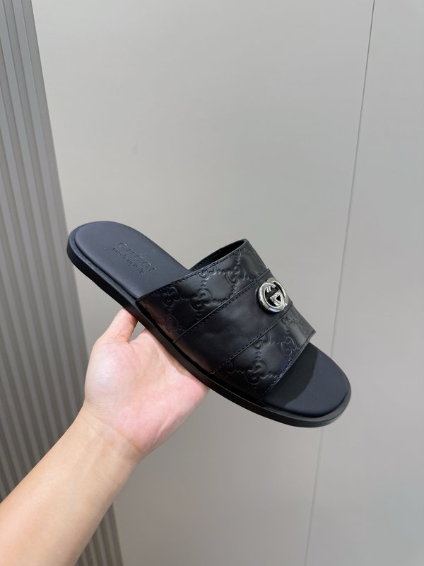 구찌 Gucci 남성 Lido 시리즈 더블 G 샌들 001-227995