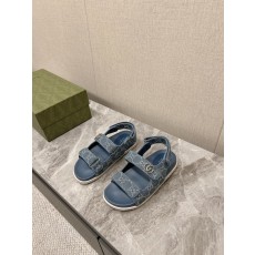 구찌 커플 클래식 모노그램 비치 샌들 001-228014