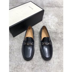 Gucci 신상 소가죽 개변주 로퍼 001-228047