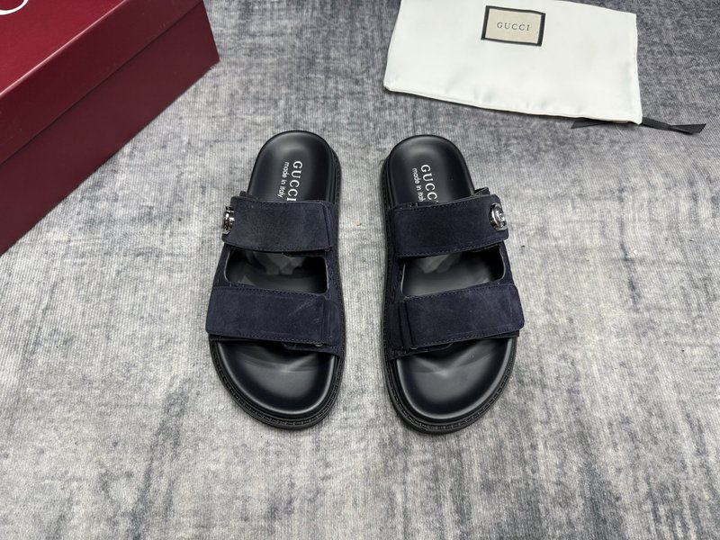 구찌 GUCCI 블랙 캐주얼 슬리퍼 001-228123