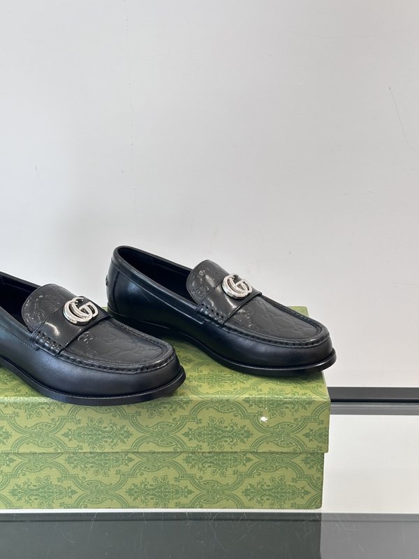 Gucci 진피 남성 캐주얼 구두 001-228127