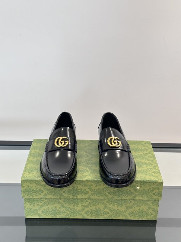 Gucci 남성 가죽 캐주얼 구두 001-228131