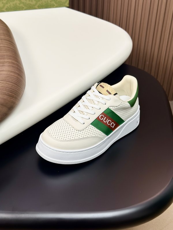 Gucci 구치 나파 송아지 가죽 자수 운동화 001-228137