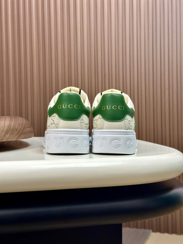 Gucci 구치 나파 송아지 가죽 자수 운동화 001-228137