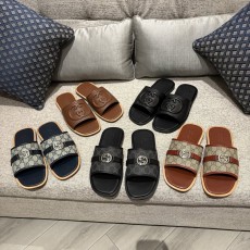 GUCCI 전체 가죽 슬라이드 샌들 001-228164
