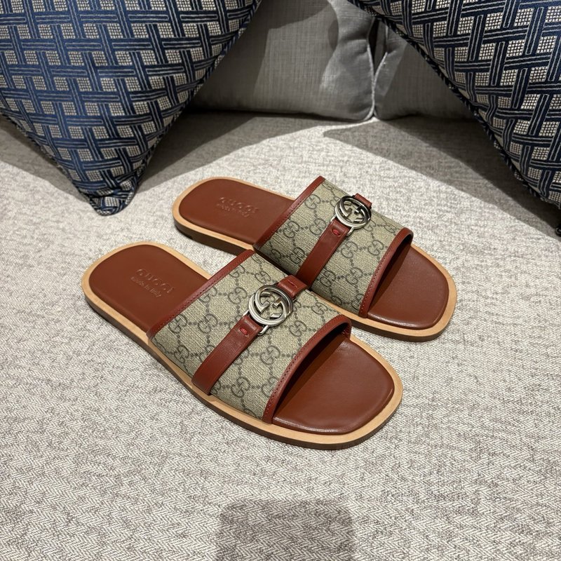 GUCCI 클래식 슬라이드 샌들 가죽 바닥 001-228167