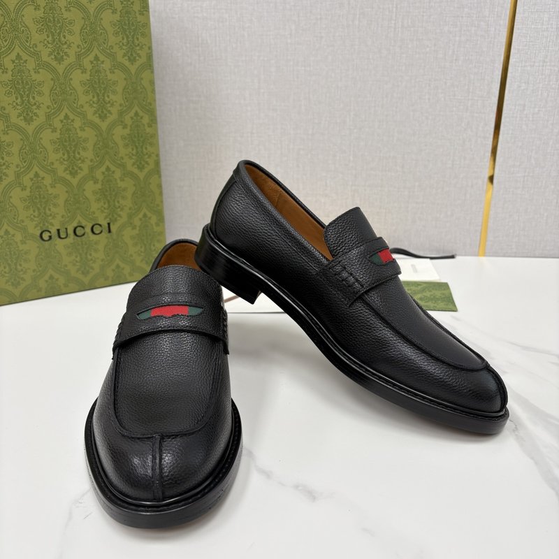 GUCCI 남성 심플 로퍼 구두 001-228170