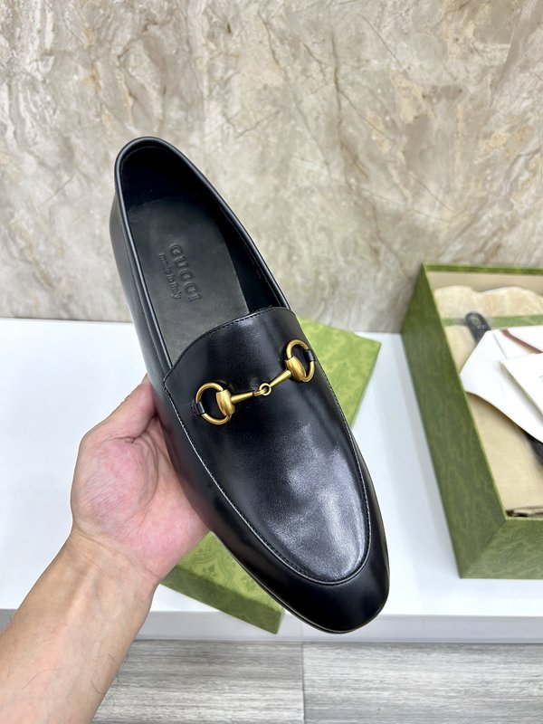 GUCCI 더블 G 스트랩 가죽 로퍼 001-228199