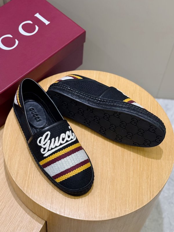 Gucci 이탈리아 수입 스웨이드 어부화 001-228205