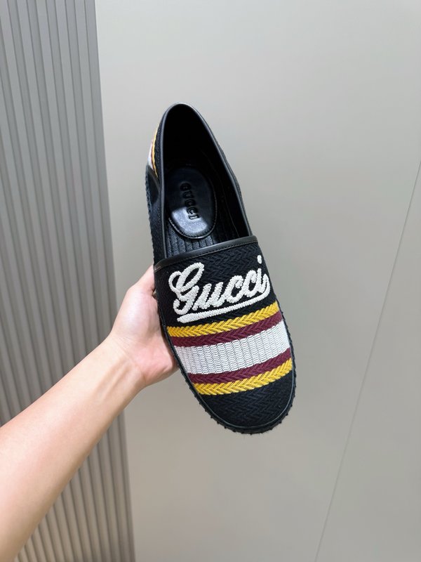 Gucci 이탈리아 수입 스웨이드 어부화 001-228205