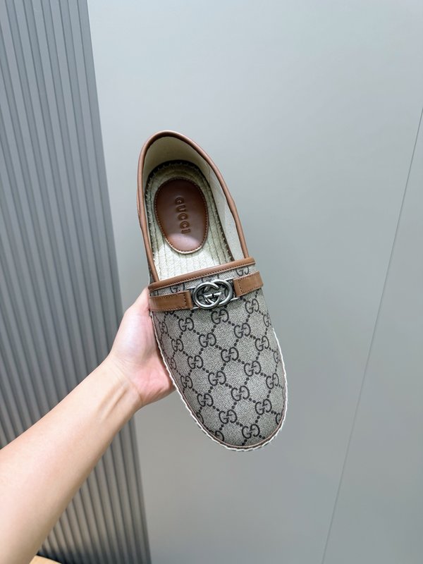 Gucci 이탈리아 스웨이드 피셔맨 슈즈 001-228208