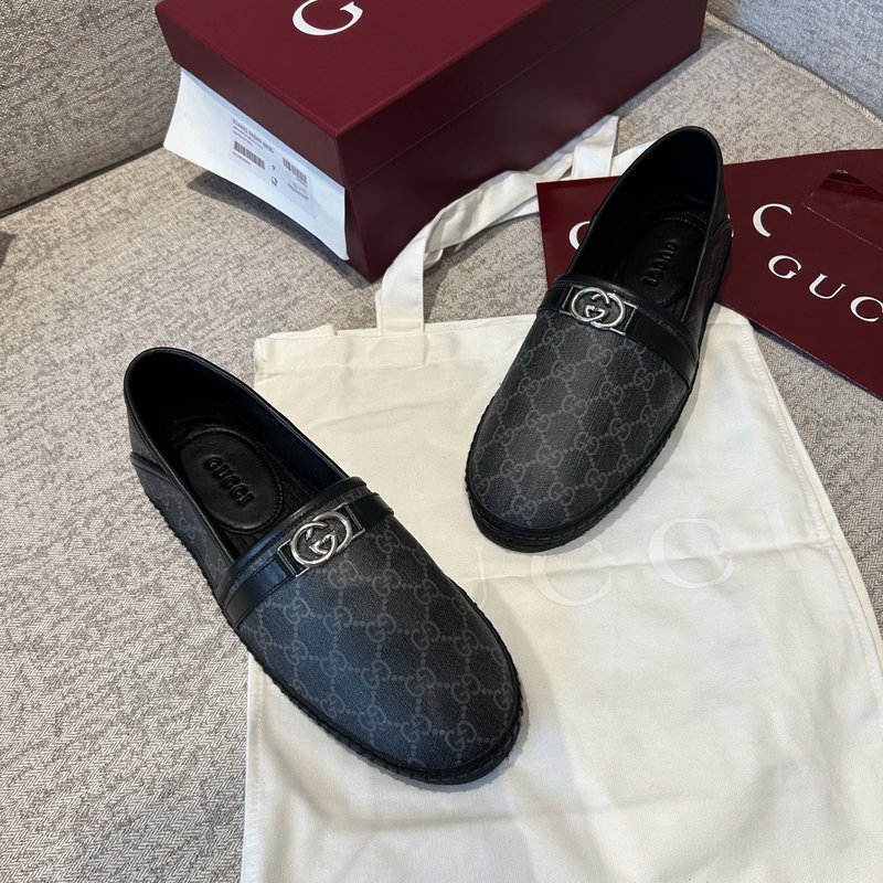 GUCCI 구치 클래식 프린트 로퍼 001-228209