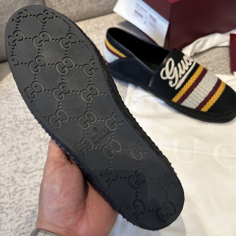 GUCCI 스트라이프 캐주얼 슈즈 001-228210