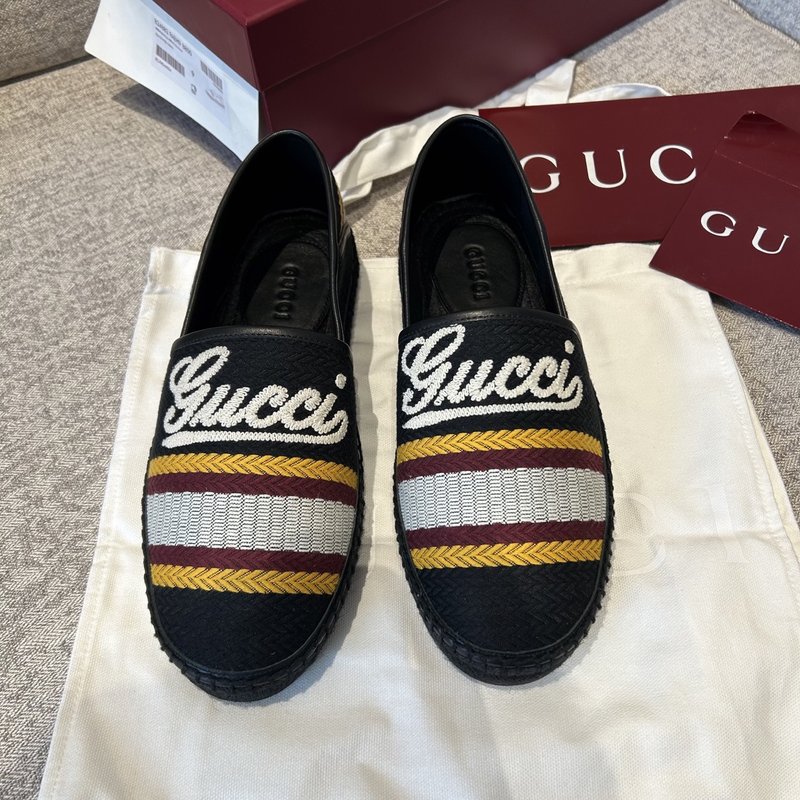 GUCCI 스트라이프 캐주얼 슈즈 001-228210