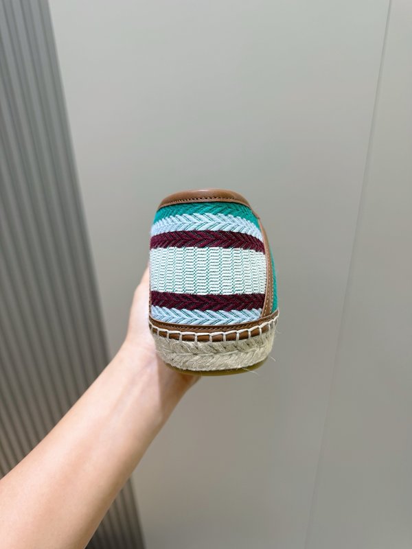 GUCCI 이탈리아 스웨이드 에스파드리플 001-228216