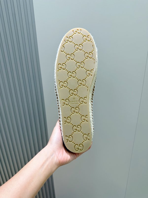 GUCCI 이탈리아 수입 스웨이드 에스파드릴 001-228217