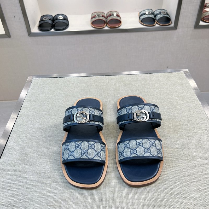 Gucci 클래식 패턴 가죽 슬리퍼 001-228230