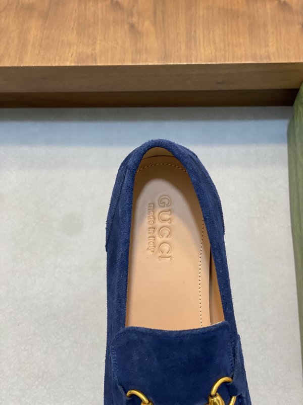 GUCCI 구찌 오리지널 소가죽 가죽바닥 로퍼슈즈 001-228237