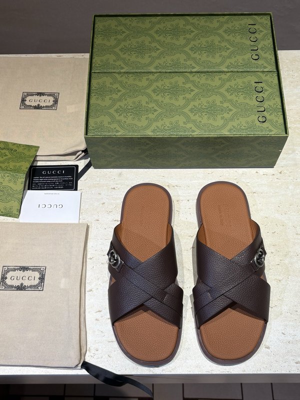 GUCCI 남성 크로스 인터록 샌들 001-228258