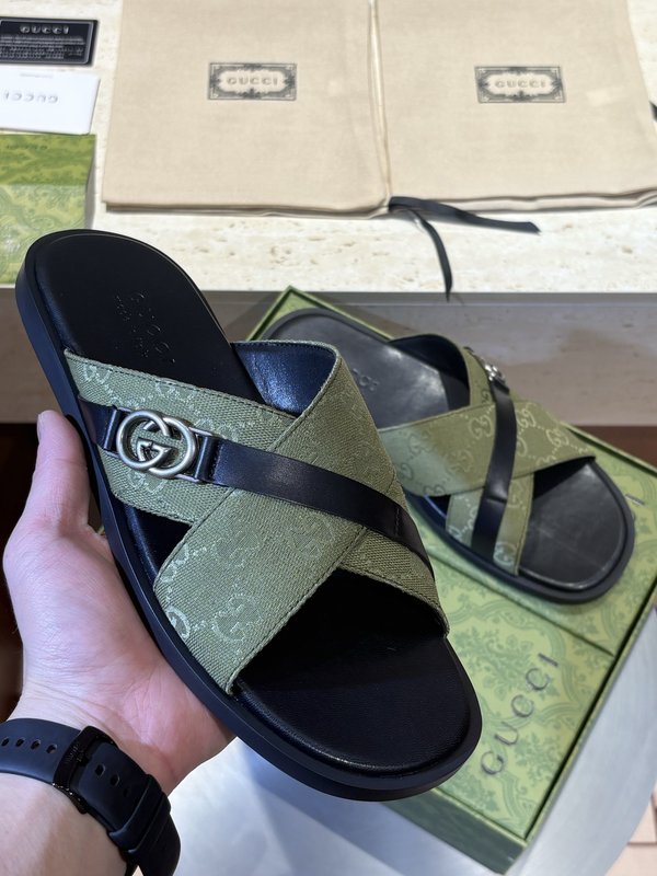 GUCCI 남성 크로스 샌들 더블 G 로고 001-228259