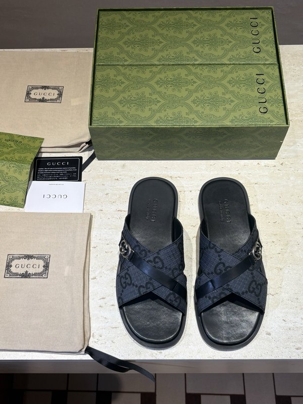 GUCCI 남성 2026 신상 교차 샌들 001-228260
