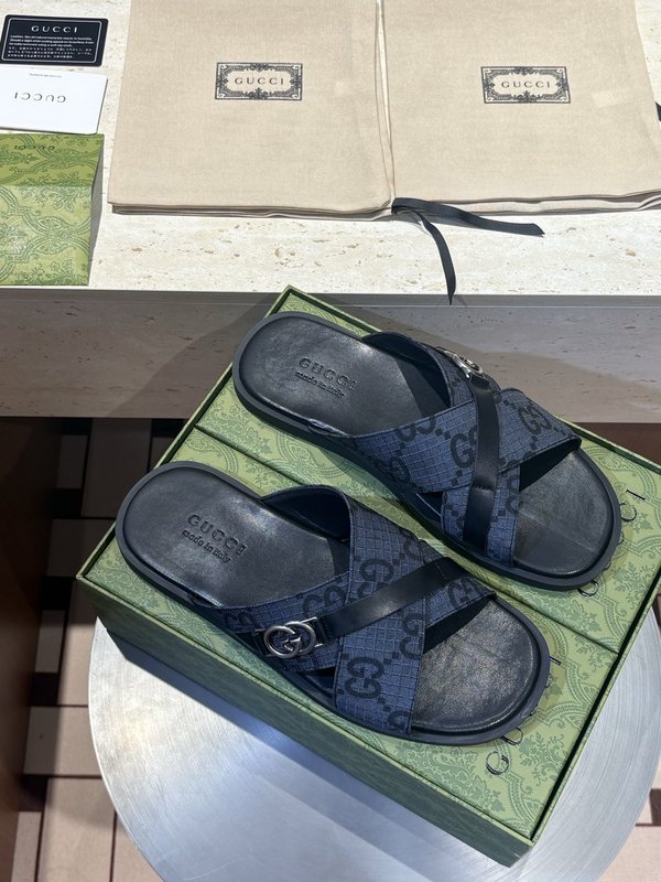 GUCCI 남성 2026 신상 교차 샌들 001-228260