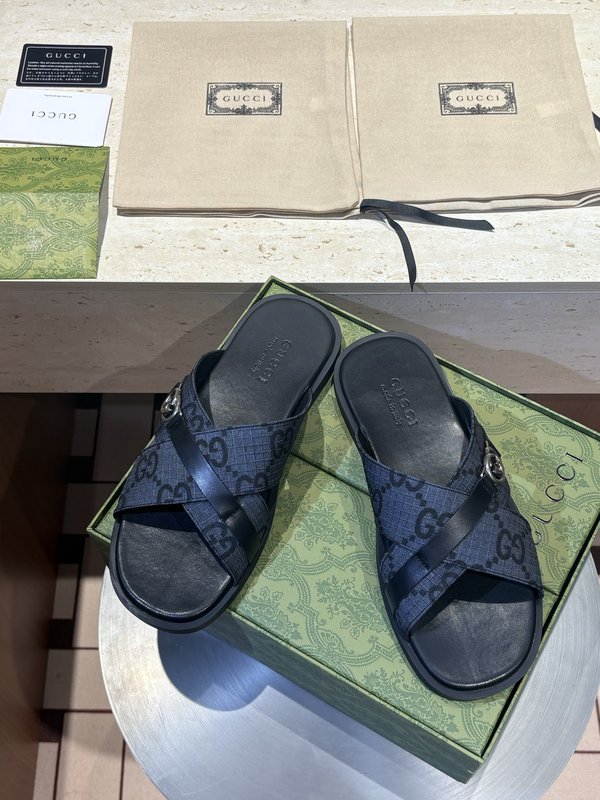 GUCCI 남성 2026 신상 교차 샌들 001-228260
