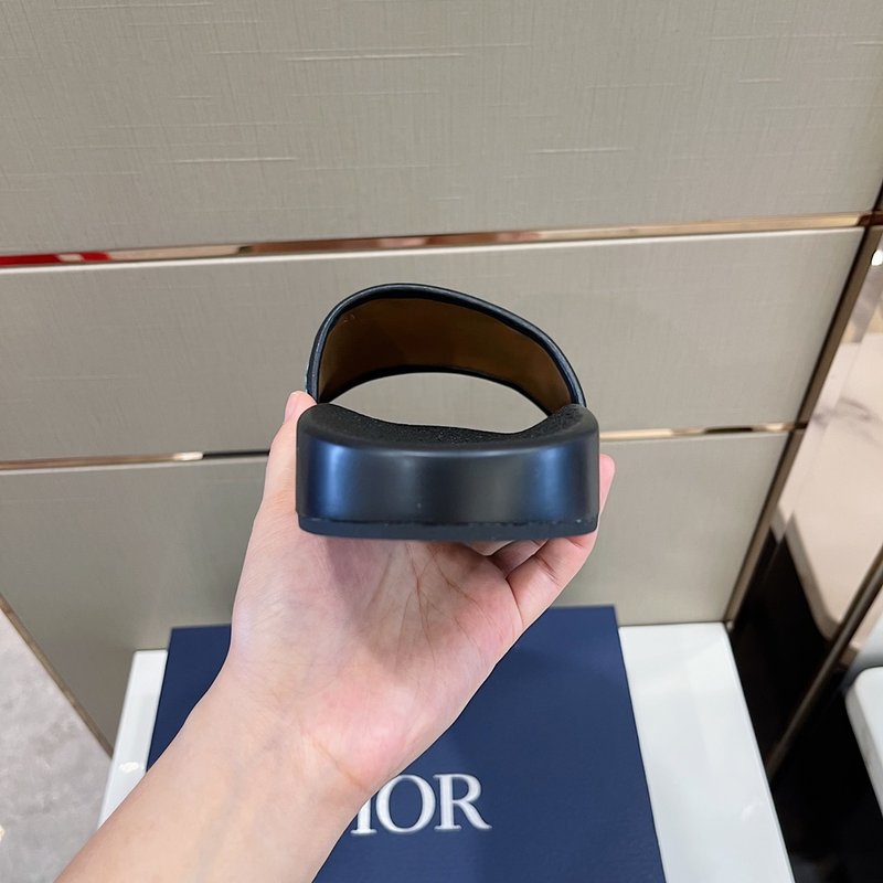 Dior 2022 남성 슬리퍼 001-228295
