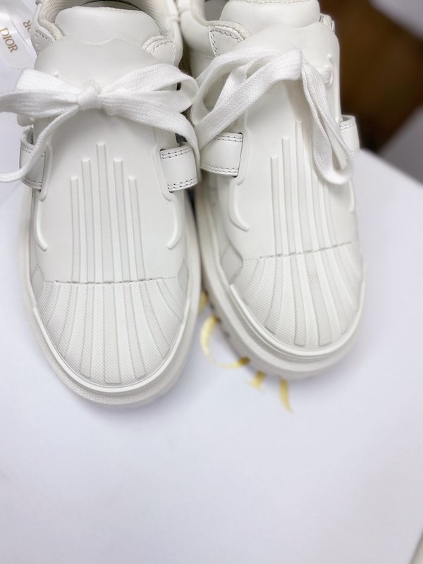 DIOR 커플 클래식 조개껍질 헤드 화이트 슈즈 001-228305