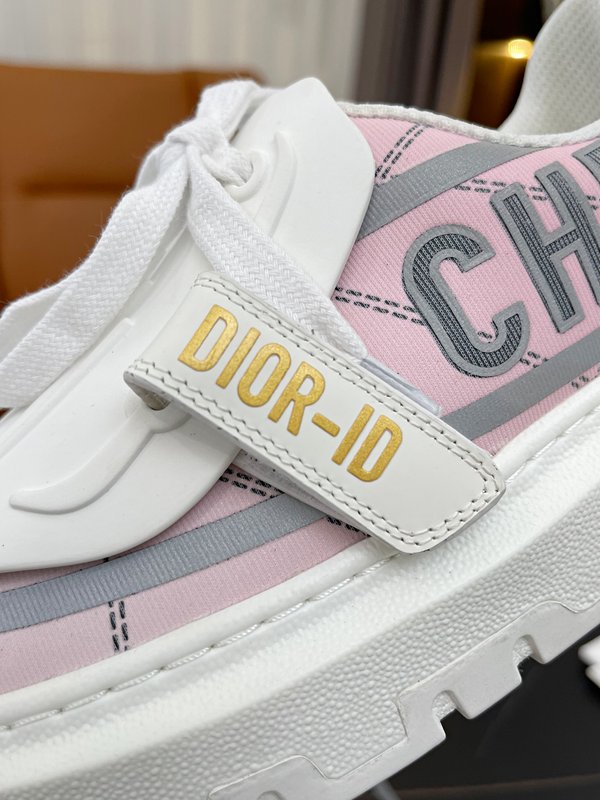 디올 Dior-ID 반사 운동화 001-228307