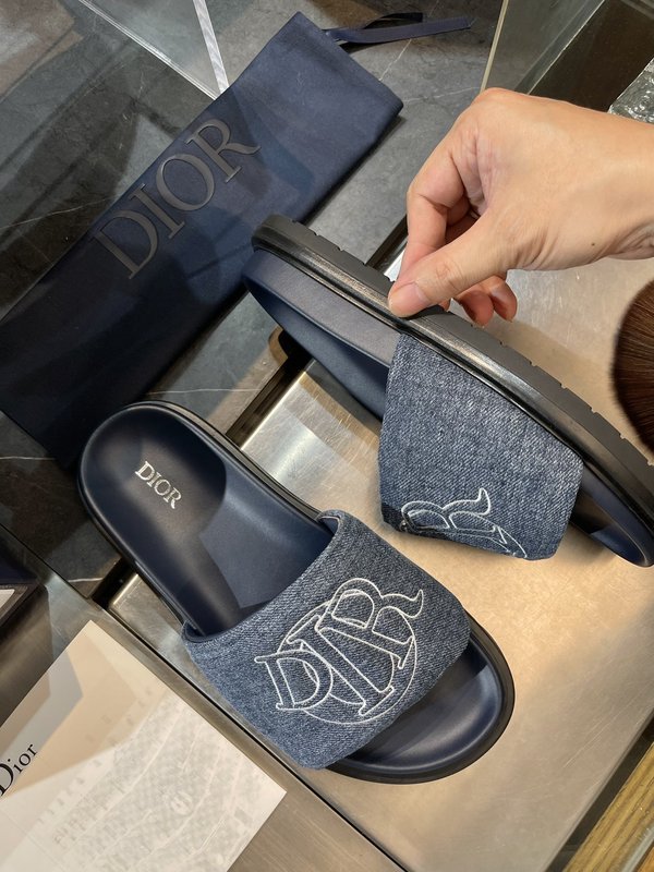 Dior Aqua 슬리퍼 001-228348