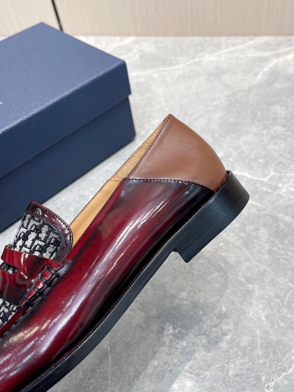 Dior 디올 구드이어 수제 프린트 가죽 로퍼 001-228351