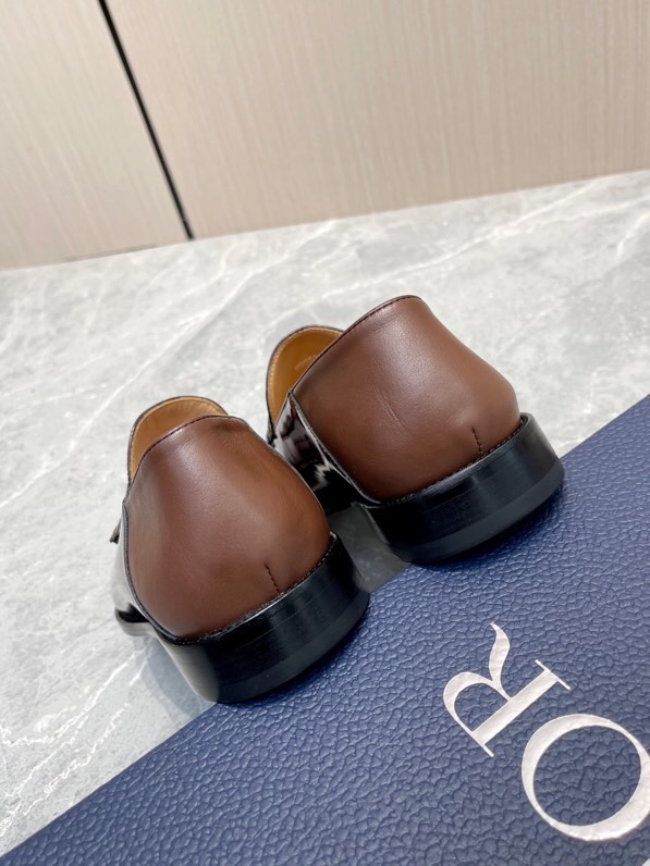Dior 디올 구드이어 수제 프린트 가죽 로퍼 001-228351