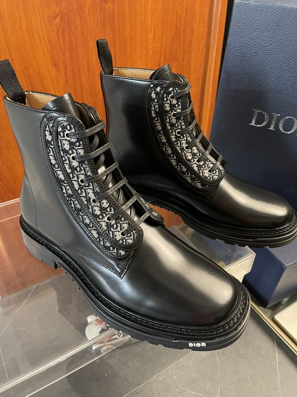 Dior Exploreri 블랙 첼시 부츠 001-228360