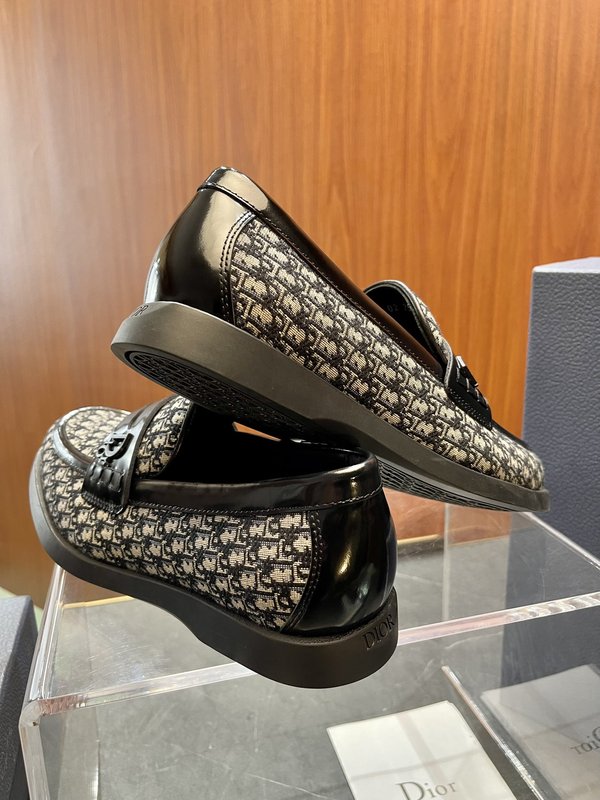 Dior Granville 로퍼 001-228362