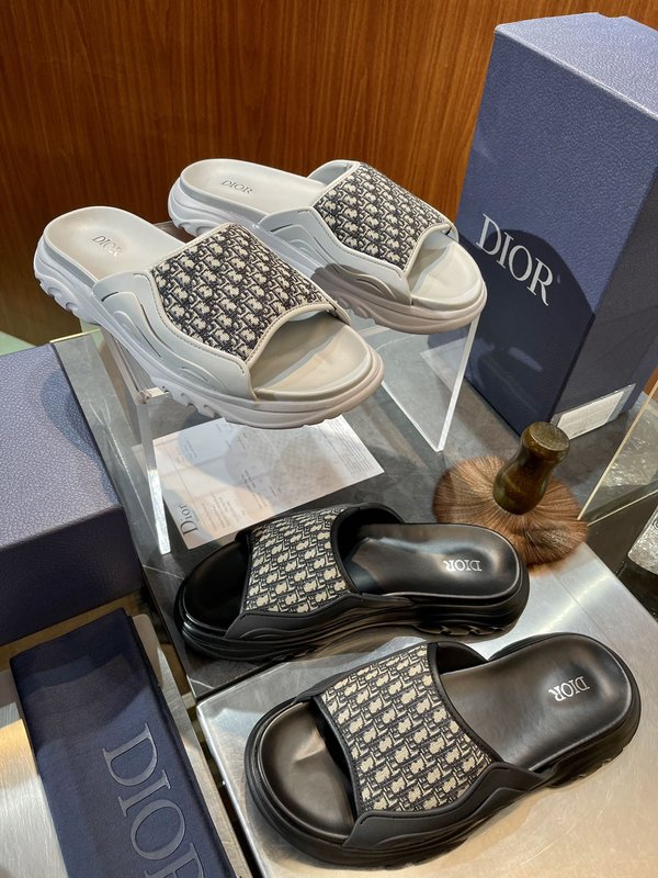 Dior 디올르 오블리크 프린트 소 가죽 슬리퍼 001-228364