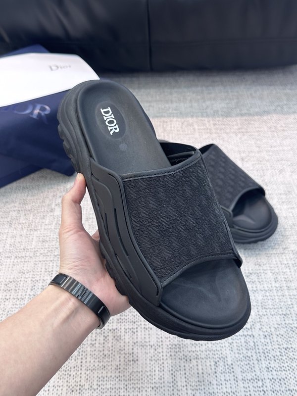 디올 신상 커플 캐주얼 샌들 슬리퍼 001-228373