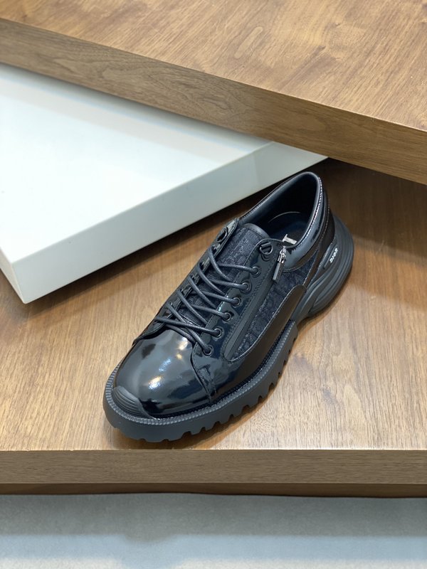 Dior 디올르 이탈리아 소가죽 프린트 캐주얼슈즈 001-228389