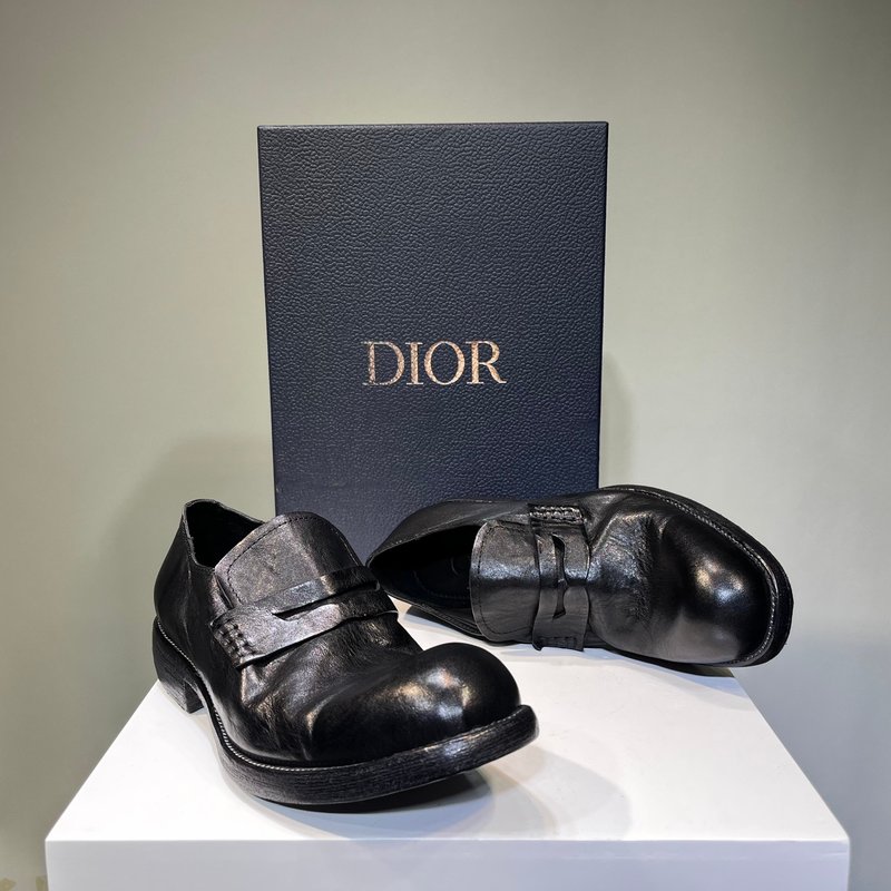 Dior 워싱 빈티지 아일랜드 말가죽 구두 001-228392