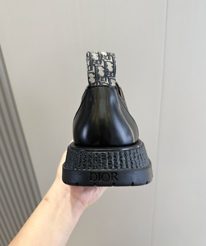 Dior Buffalo 남성 더비 슈즈 001-228428