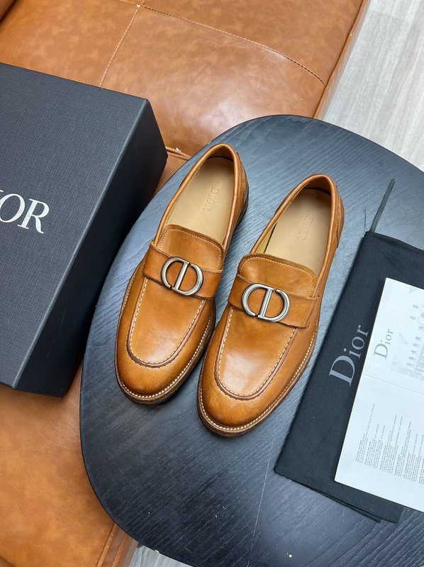 Dior 디올 레이스업 조각상 워시드 가죽 구두 001-228497