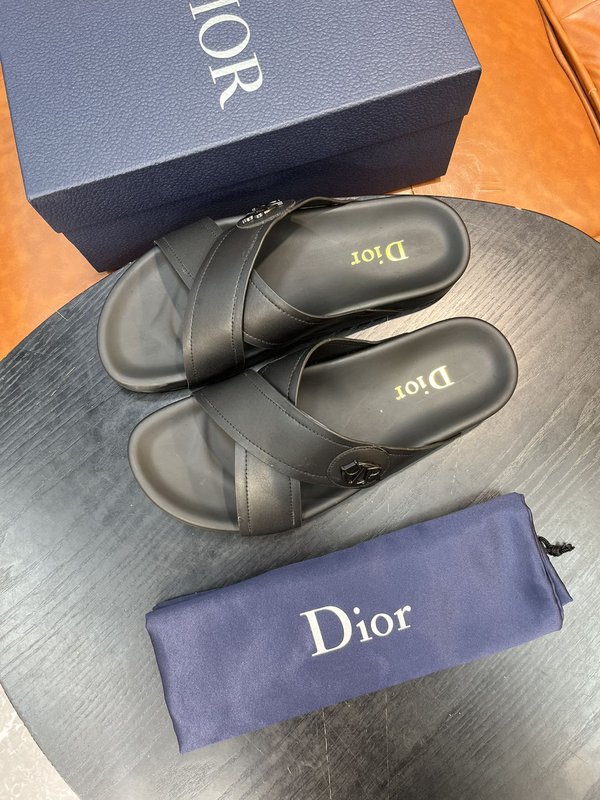 Dior 디올르 신규 여름 남성 소가죽 슬리퍼 001-228498
