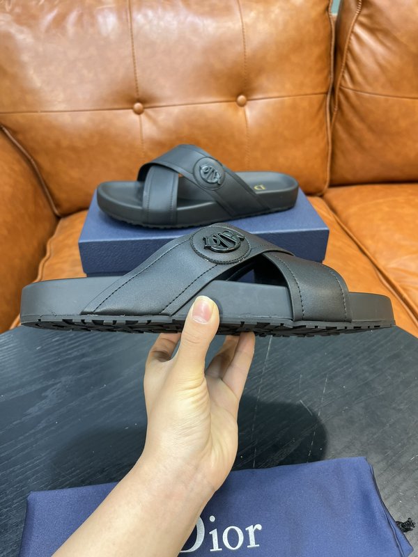 Dior 디올르 신규 여름 남성 소가죽 슬리퍼 001-228498